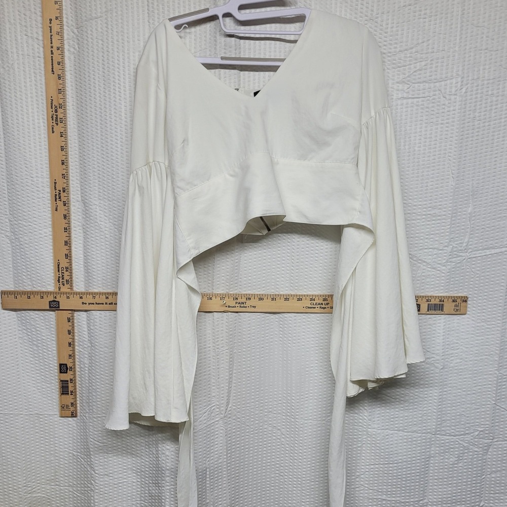 Lulus White Bell Sleeve Crop Top V-Neck Back Zip LT12209 Womens Large